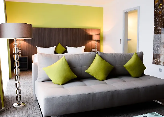 Ambiente ホテル 4*